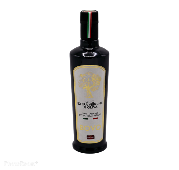 Bottle of extra virgin olive oil Gold 0,5 liter